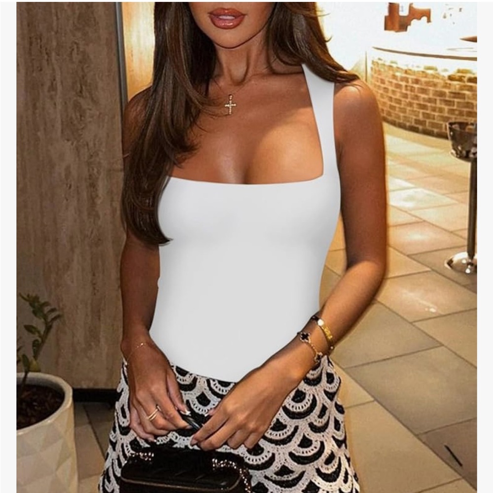 White Women’s Sexy Sleeveless Square Neck Double Lined Basic Bodysuit Tank Tops - Picture 4 of 8